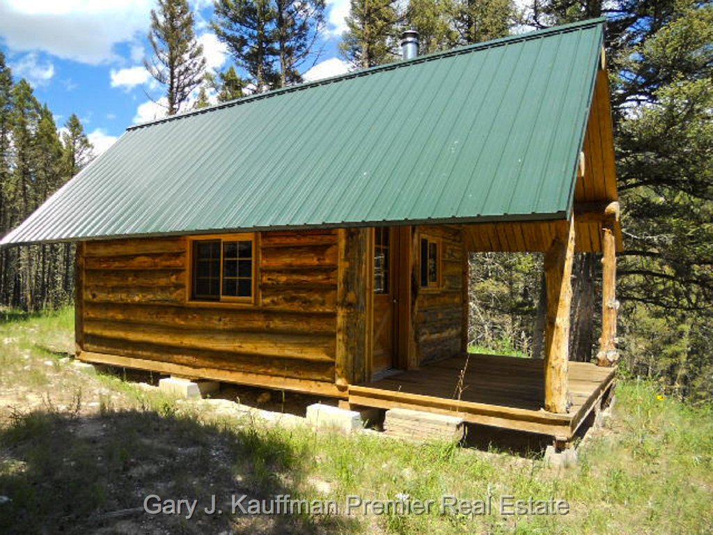 Smith River Cabin10.jpg